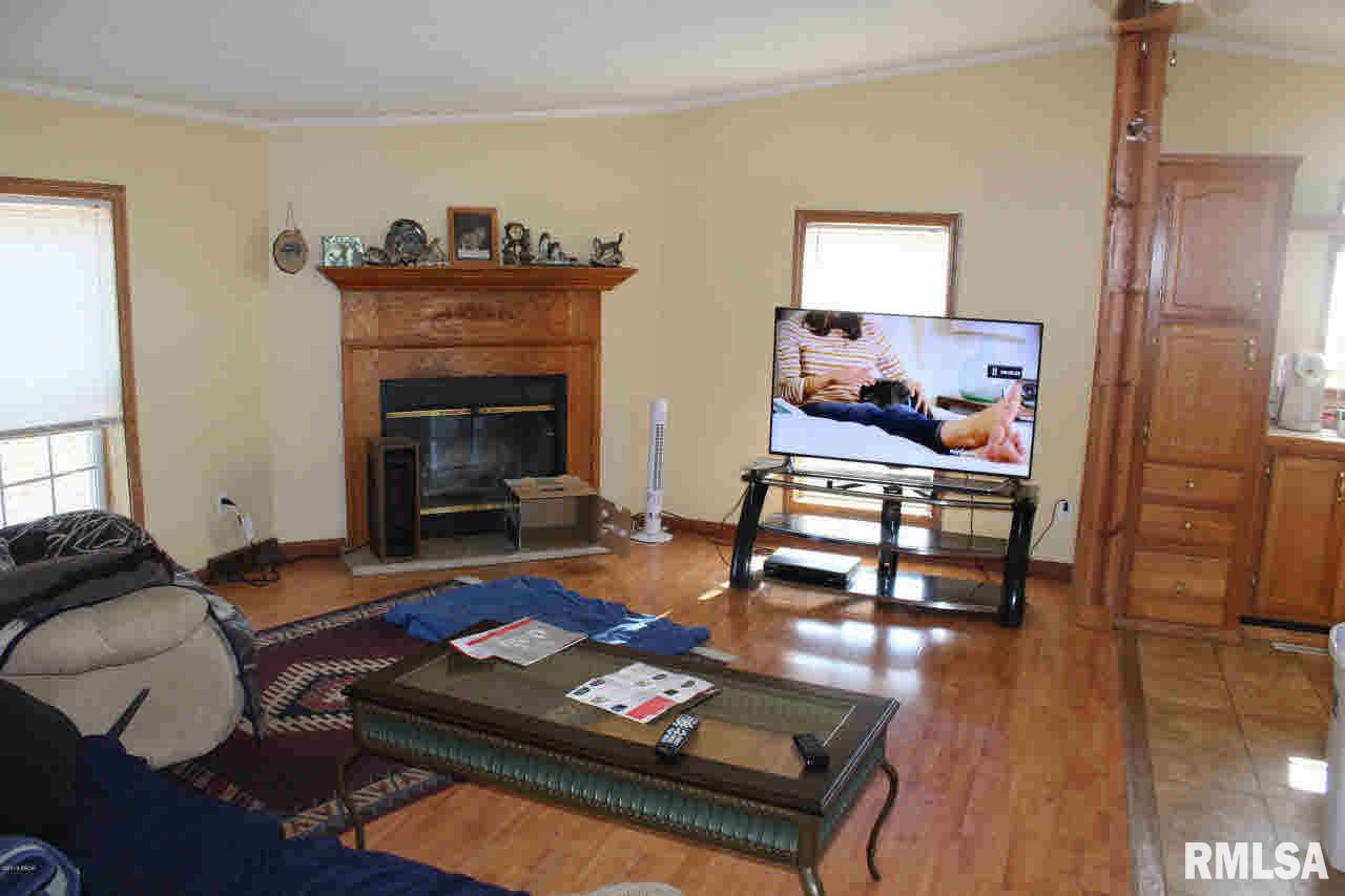 2121 Teske Road Marion, IL 62959 - Photo 10 of 13