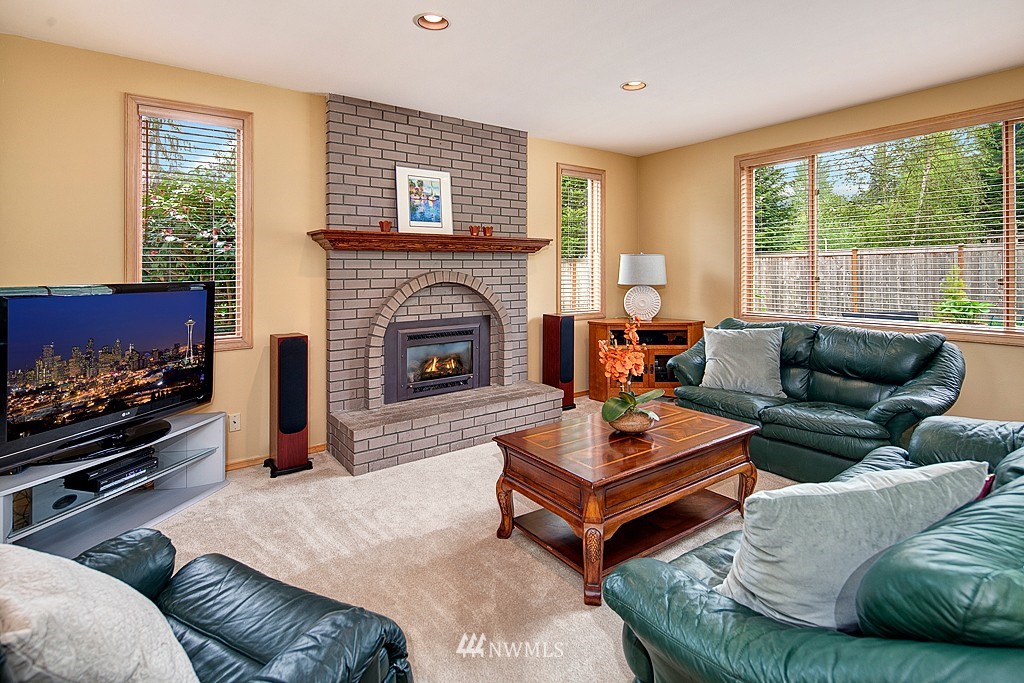 3017 187th Place Southeast Bothell, WA 98012 - Photo 8 of 15