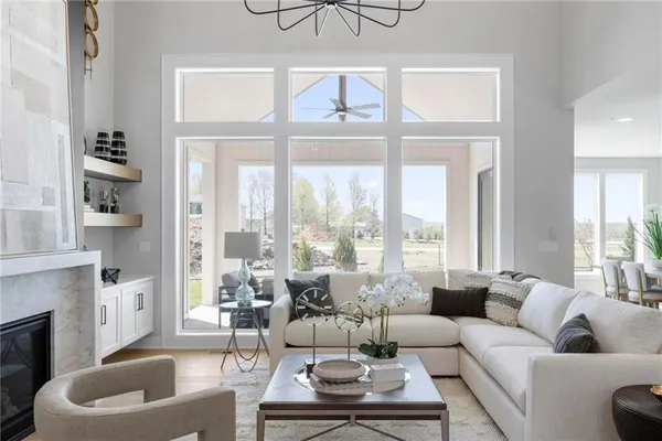 $948,900 | 12407 West 183rd Terrace, Overland Park, KS 66013