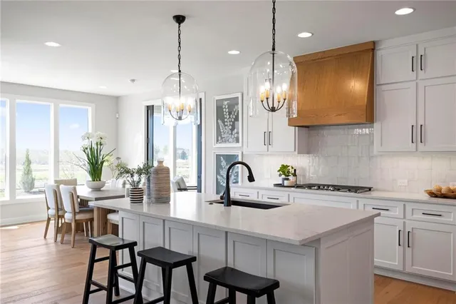 $899,350 | 12407 West 183rd Terrace, Overland Park, KS 66013