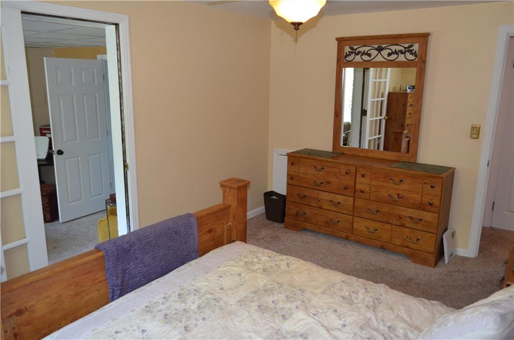 474 Haverhill Road Mt. Lebanon, PA 15228 - Photo 7 of 20 Additional view of the Master Bedroom