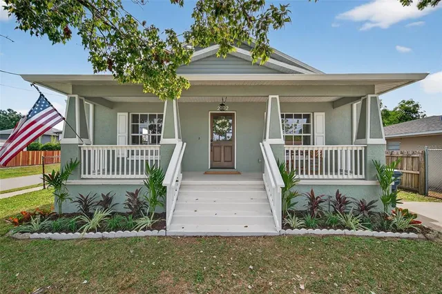 $425,000 | 2702 West St John Street, Tampa, FL 33607