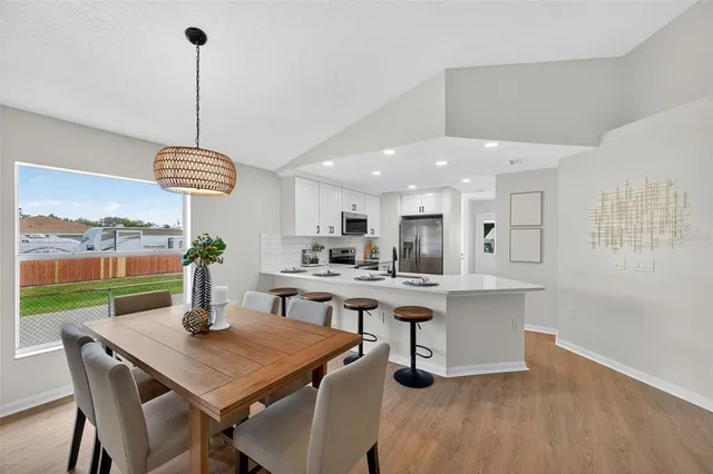 $425,000 | 2702 West St John Street, Tampa, FL 33607