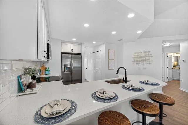 $425,000 | 2702 West St John Street, Tampa, FL 33607