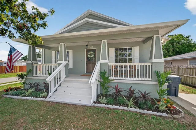 $425,000 | 2702 West St John Street, Tampa, FL 33607