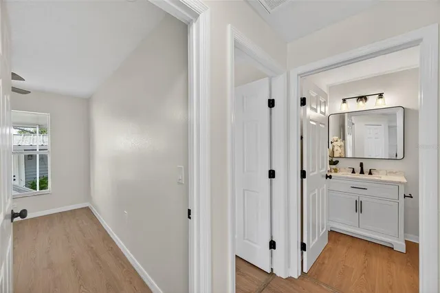 $425,000 | 2702 West St John Street, Tampa, FL 33607