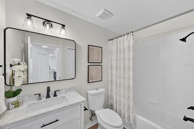 $425,000 | 2702 West St John Street, Tampa, FL 33607