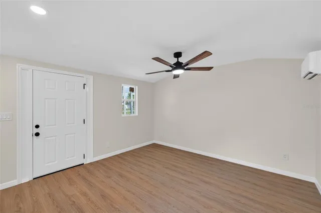 $425,000 | 2702 West St John Street, Tampa, FL 33607