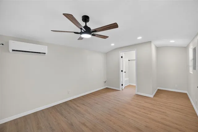 $425,000 | 2702 West St John Street, Tampa, FL 33607