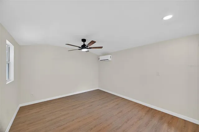 $425,000 | 2702 West St John Street, Tampa, FL 33607