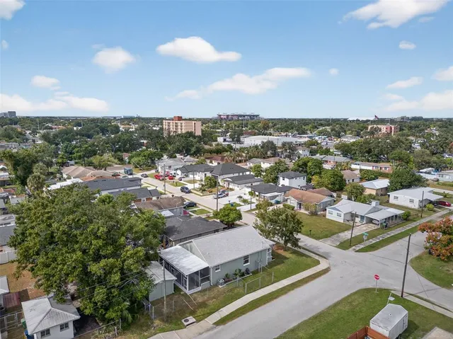 $425,000 | 2702 West St John Street, Tampa, FL 33607