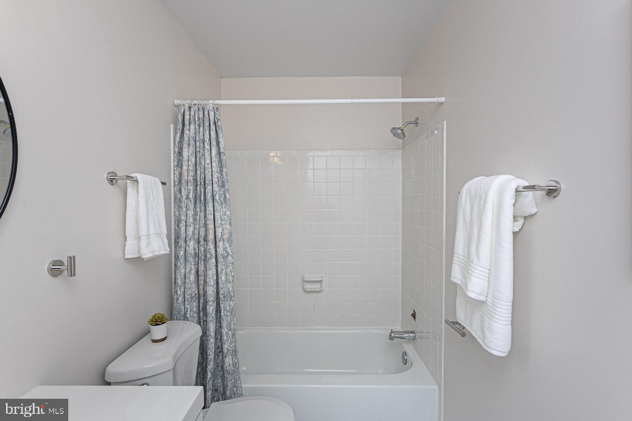9054 Centerway Road Gaithersburg, MD 20879 - Photo 31 of 40