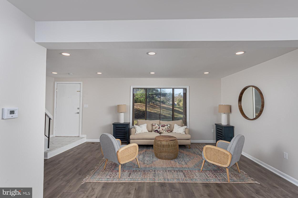 9054 Centerway Road Gaithersburg, MD 20879 - Photo 10 of 40