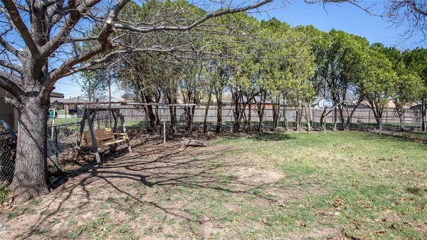 a view of entryway with a fireplace