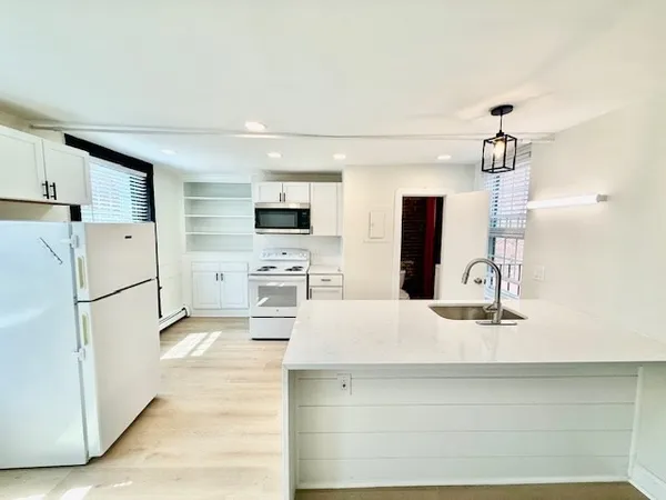 $3,600 | 7 Tileston Street, Unit 3, Boston, MA 02113