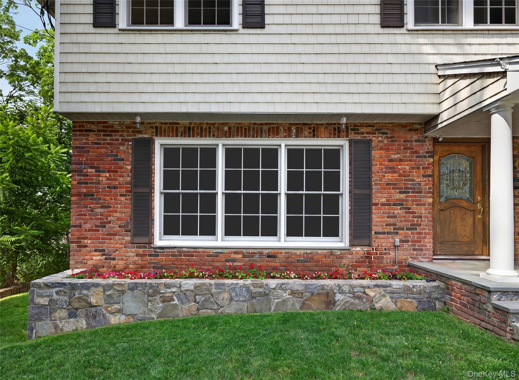 7 Overlook Road Dobbs Ferry, NY 10522 - Photo 2 of 46