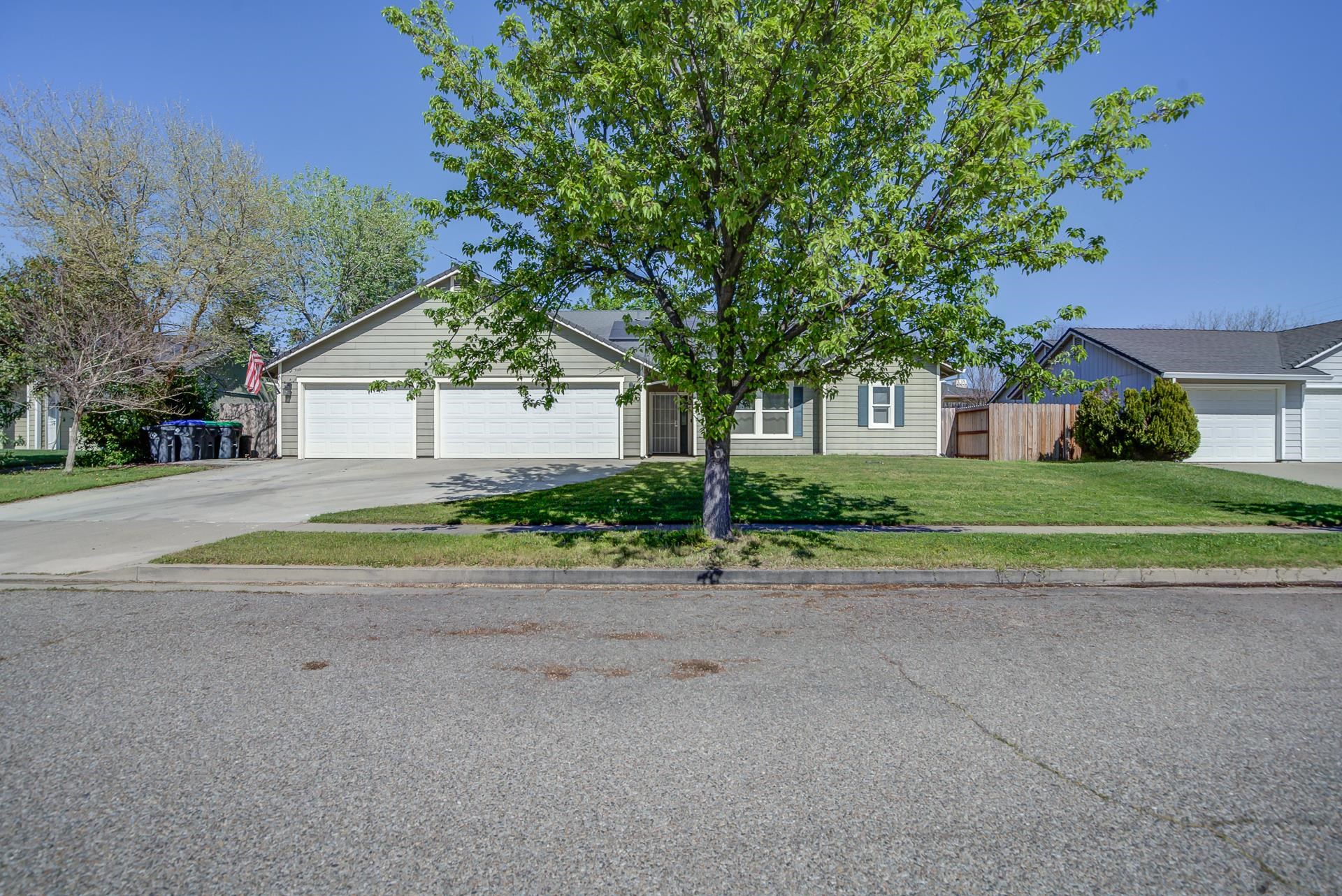 2030 Pebblestone Drive Red Bluff, CA 96080 - Photo 3 of 43