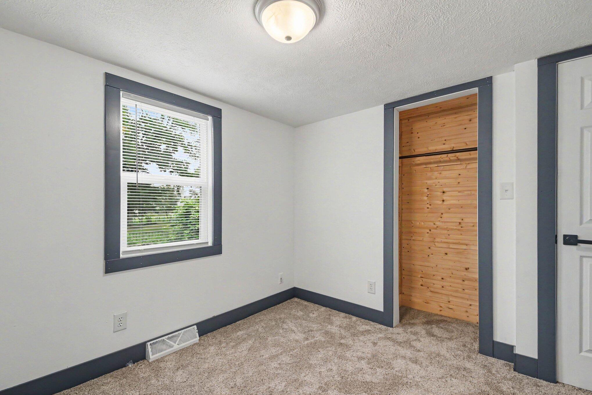 920 Jay Street Belding, MI 48809 - Photo 17 of 22 018_file_7052