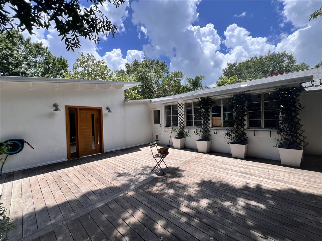 a view of a house with a patio