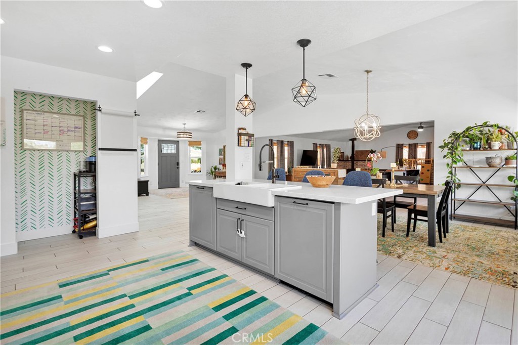 37077 Coyote Lake Road Newberry Springs, CA 92365 - Photo 13 of 58