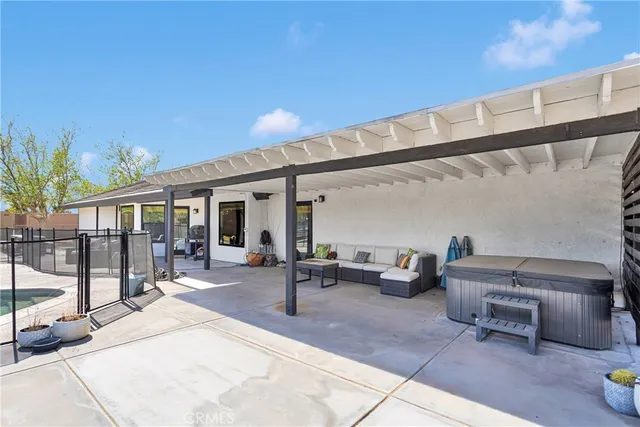 a view of a house with a yard and garage