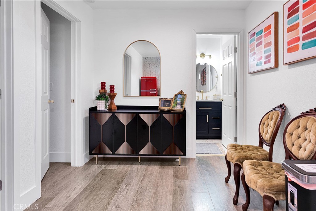 37077 Coyote Lake Road Newberry Springs, CA 92365 - Photo 51 of 58 a living room with furniture and wooden floor