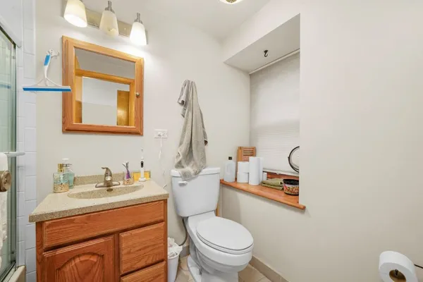 $500,000 | 245 Tanglewood Court, Elk Grove Village, IL 60007