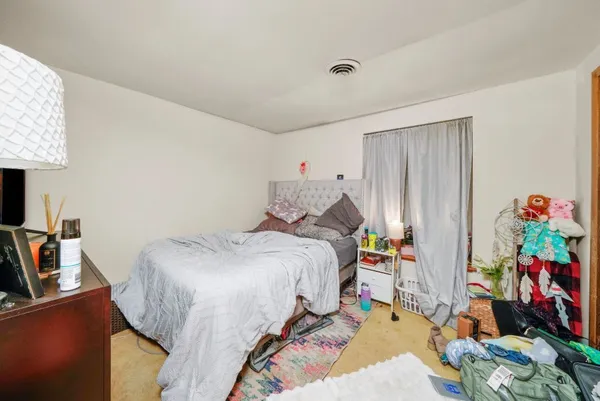 $500,000 | 245 Tanglewood Court, Elk Grove Village, IL 60007