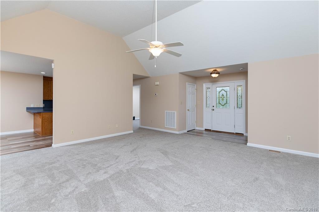 1086 Hall Spencer Road Catawba, SC 29704 - Photo 5 of 42 Gallery Image 5