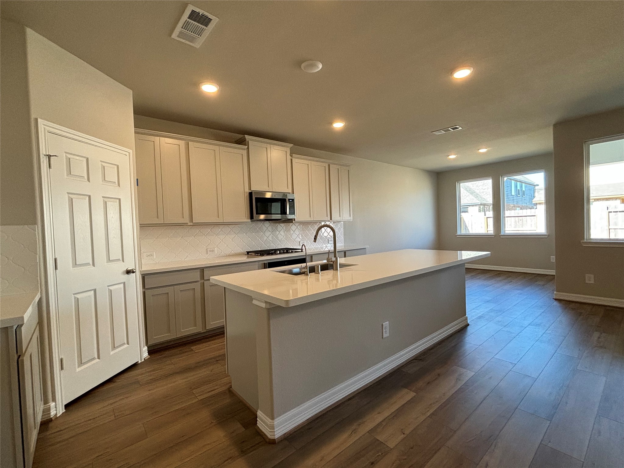 2913 Cliff Ridge Lane Katy, TX 77493 - Photo 7 of 41