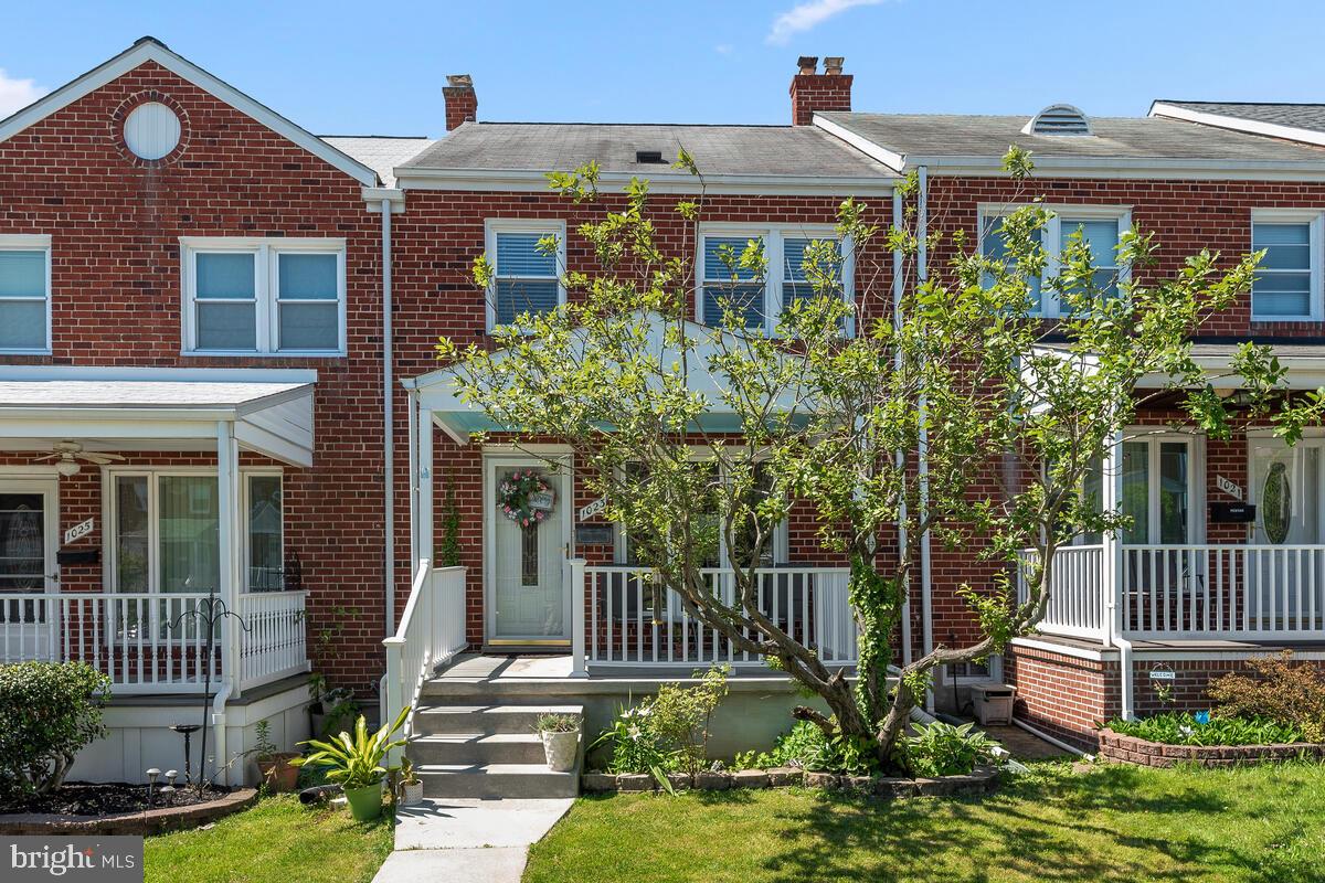1023 Downton Road Baltimore, MD 21227 - Photo 1 of 37
