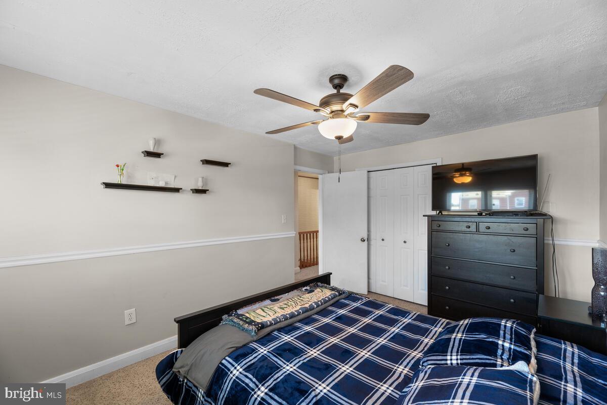 1023 Downton Road Baltimore, MD 21227 - Photo 20 of 37