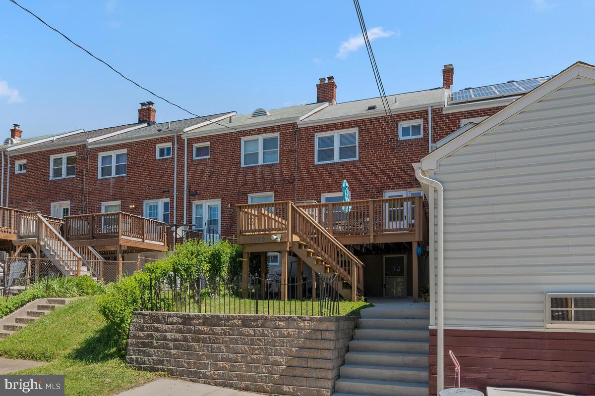 1023 Downton Road Baltimore, MD 21227 - Photo 34 of 37