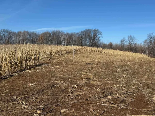 $2,590,000 | 21881 Kale Road, Sparta, WI 54656