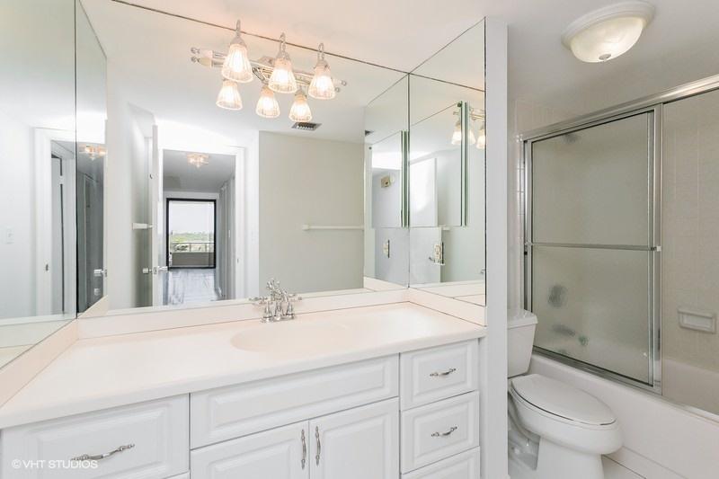 5510 North Ocean Drive, Unit 3D Singer Island, FL 33404 - Photo 18 of 31 2nd Bath
