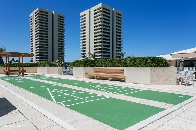 5510 North Ocean Drive, Unit 3D Singer Island, FL 33404 - Photo 22 of 31 Shuffleboard