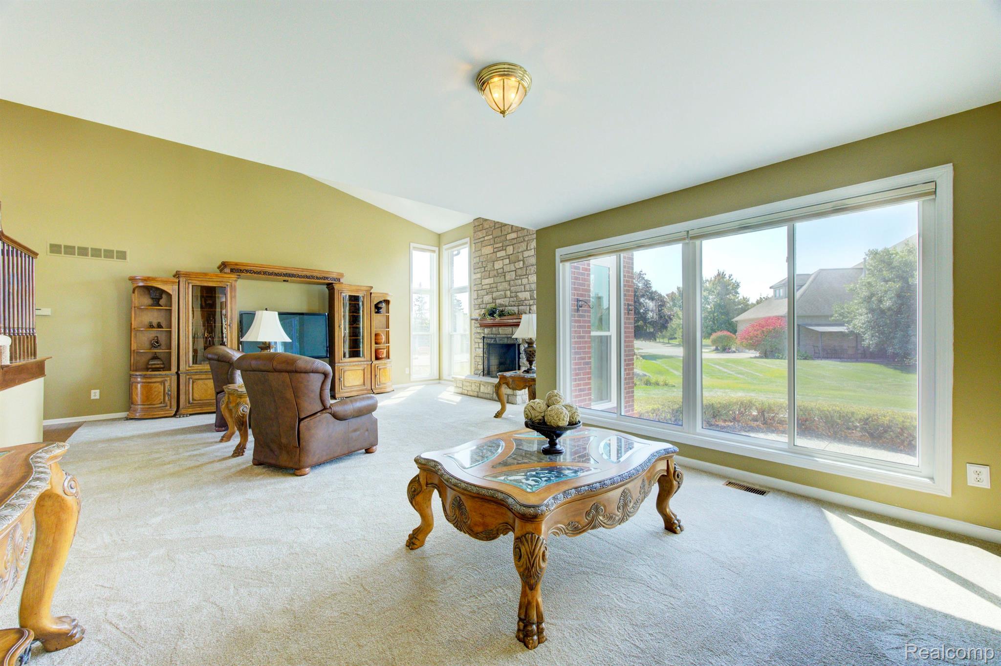 47631 Pavillon Road Canton, MI 48188 - Photo 12 of 60 Gallery Image 12