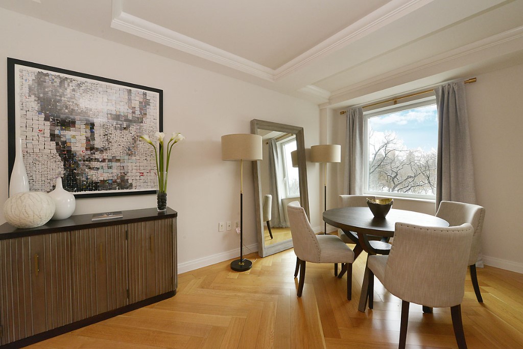 160 Central Park South, Unit 404 Manhattan, NY 10019 - Photo 4 of 7 Photo 4