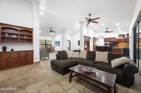 $1,150,000 | 522 West Marlette Avenue, Phoenix, AZ 85013