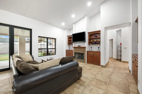 $1,150,000 | 522 West Marlette Avenue, Phoenix, AZ 85013