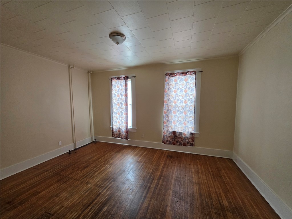 91 Cameron Street Rochester, NY 14606 - Photo 3 of 26 Lower Unit