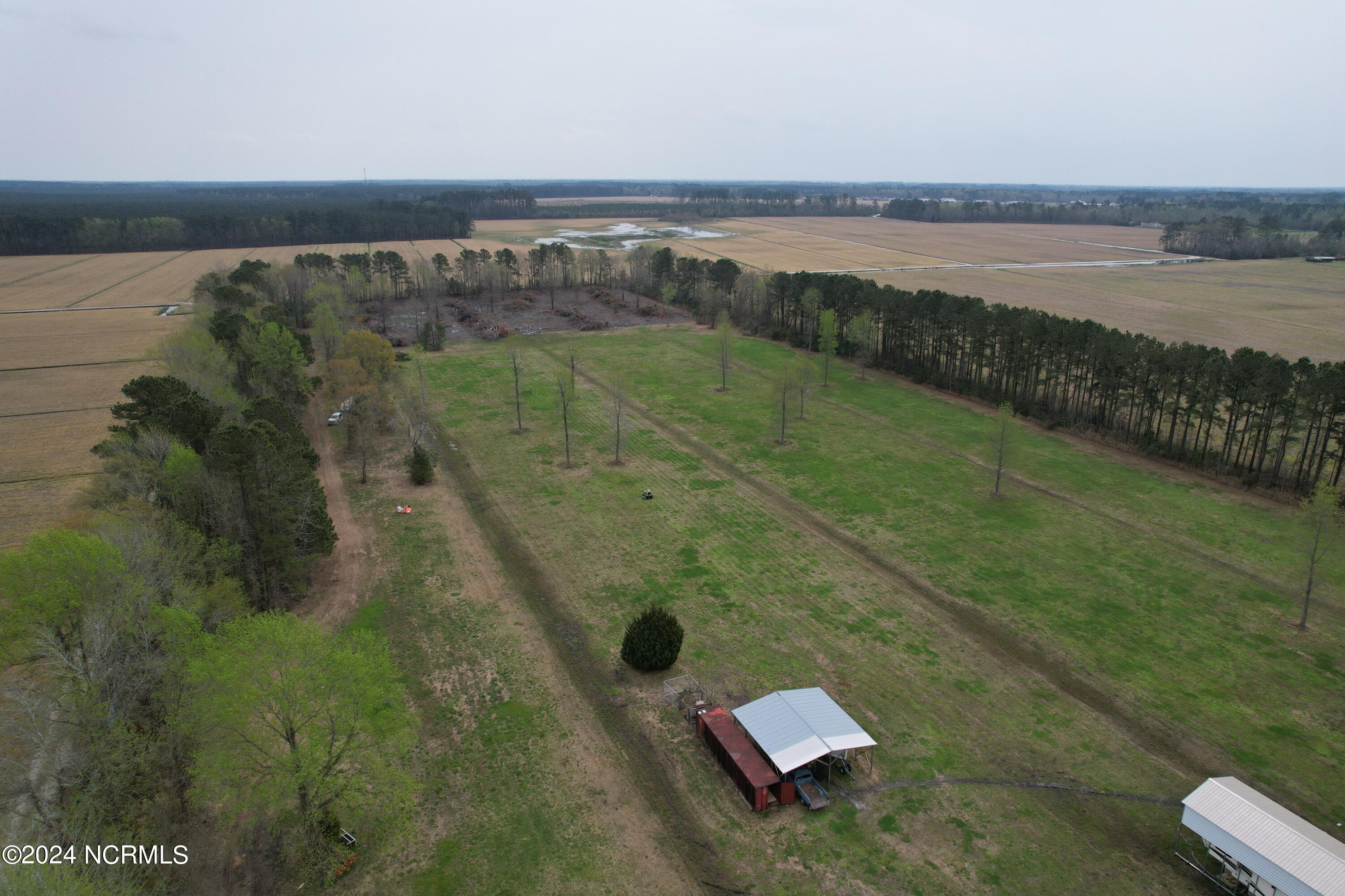 356 New Road Columbia, NC 27925 - Photo 11 of 32 j45