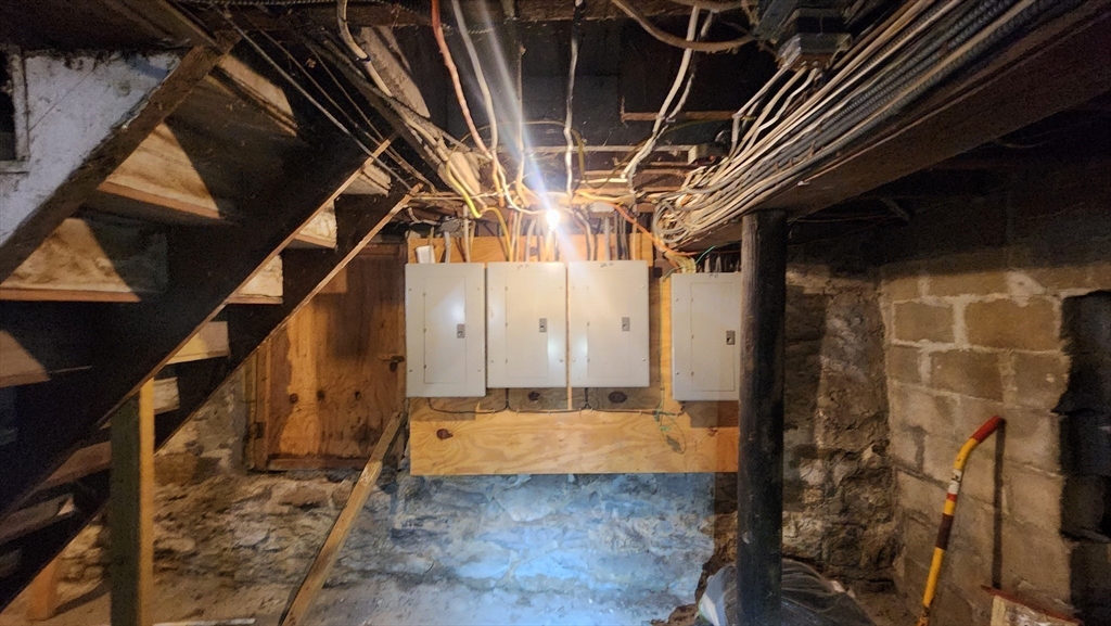 42 Bridgeport Street Worcester, MA 01604 - Photo 21 of 21