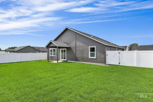 $359,999 | 1164 Velvet Loop, Wilder, ID 83676