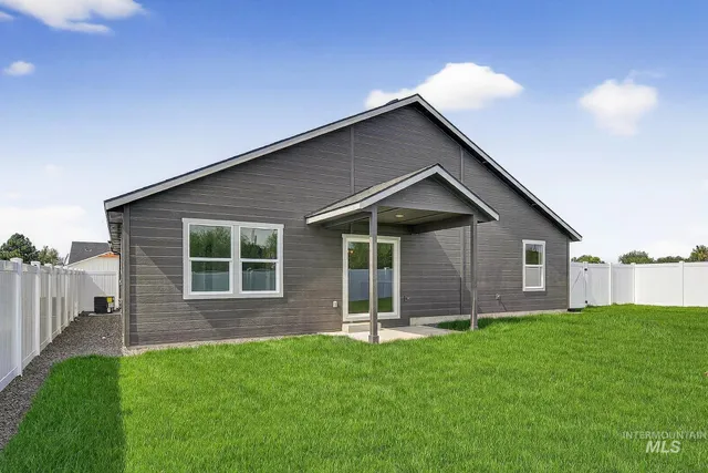 $359,999 | 1164 Velvet Loop, Wilder, ID 83676