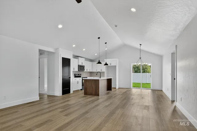 $359,999 | 1164 Velvet Loop, Wilder, ID 83676