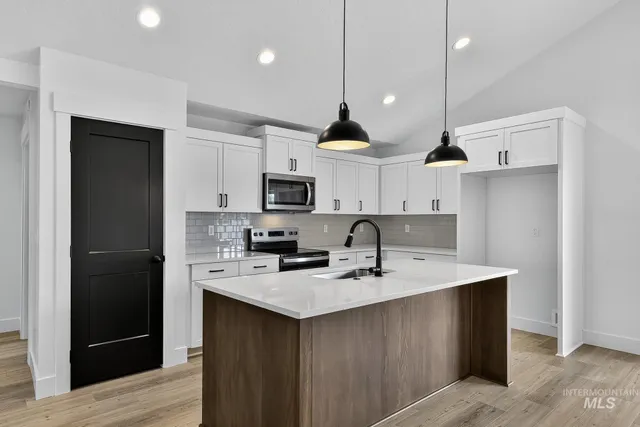 $359,999 | 1164 Velvet Loop, Wilder, ID 83676