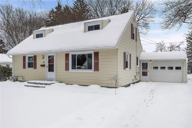 $189,900 | 19 Sierra Road, Chili, NY 14624