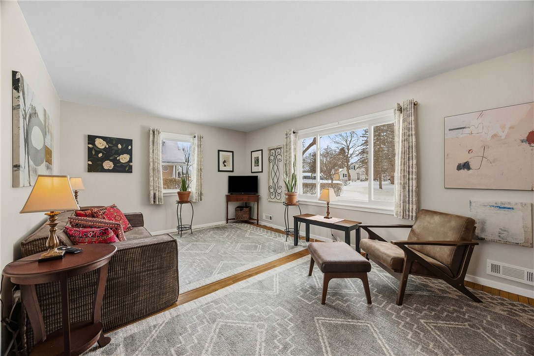 19 Sierra Road Chili, NY 14624 - Photo 8 of 50