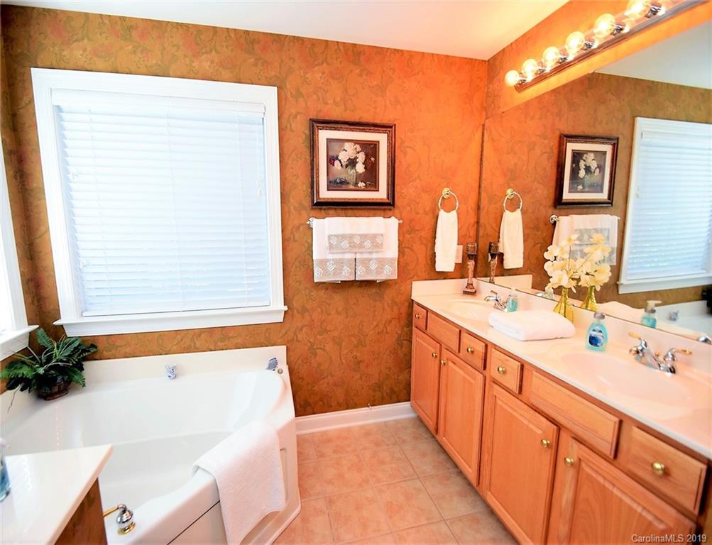 2428 Blueberry Ridge Road Matthews, NC 28105 - Photo 19 of 29